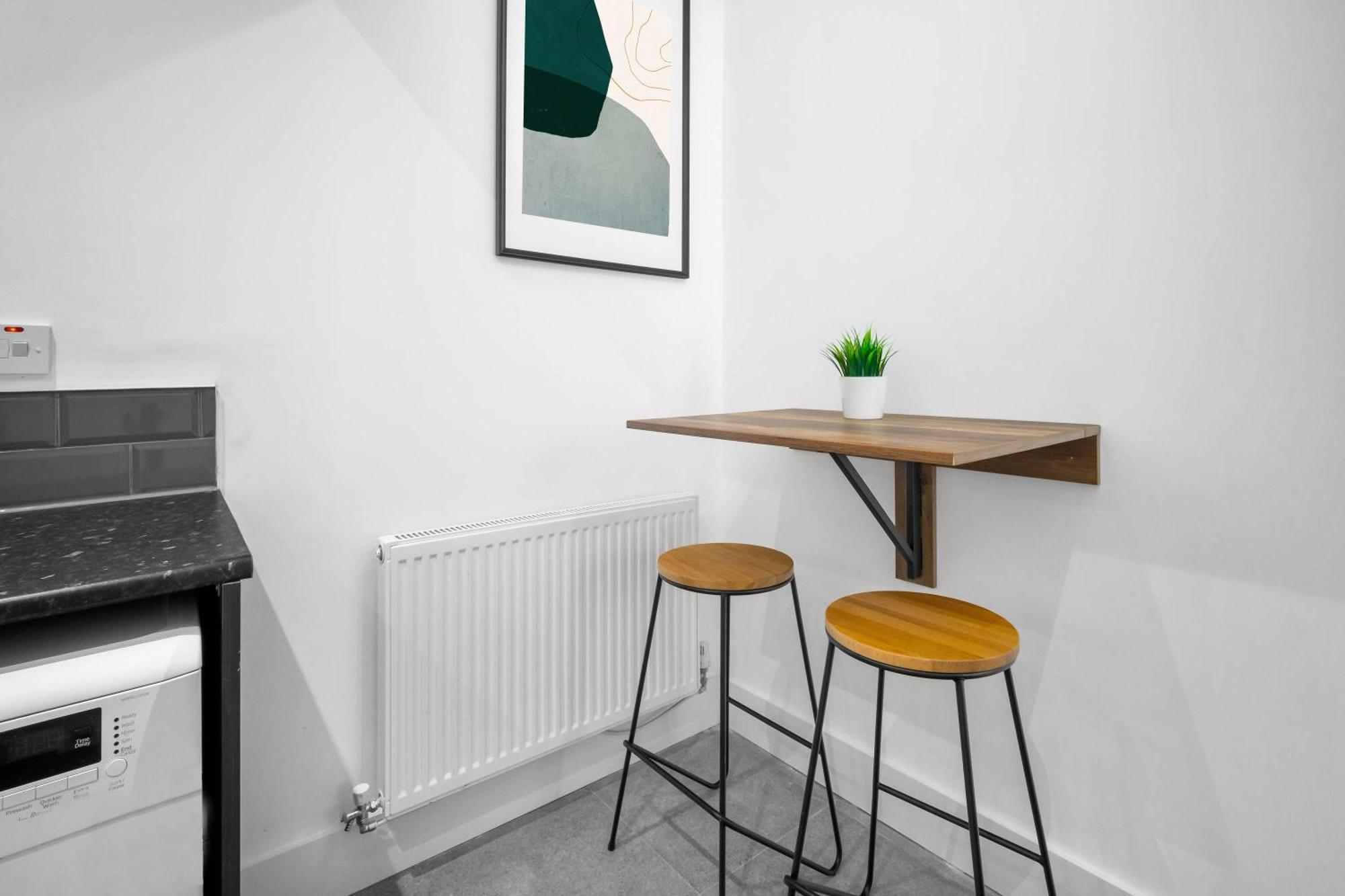 Luxe Apartment - Rowley Regis - Parking - Top Rated - Netflix - Wifi - 49Bg Cradley Heath Εξωτερικό φωτογραφία